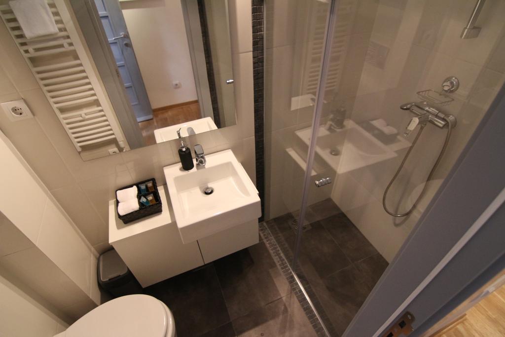 Apartments Centro Belgrade Room photo